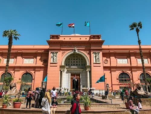 Day Tour to Cairo and Pyramids from Port Said